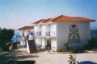Iris Apartment